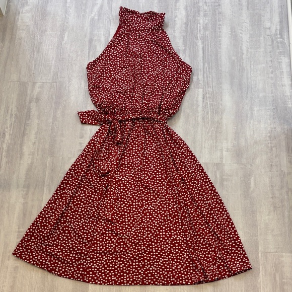 Enfocus Studio Dresses & Skirts - Enfocus Studio Red and White Polka Dot Halter Dress with Tie Front